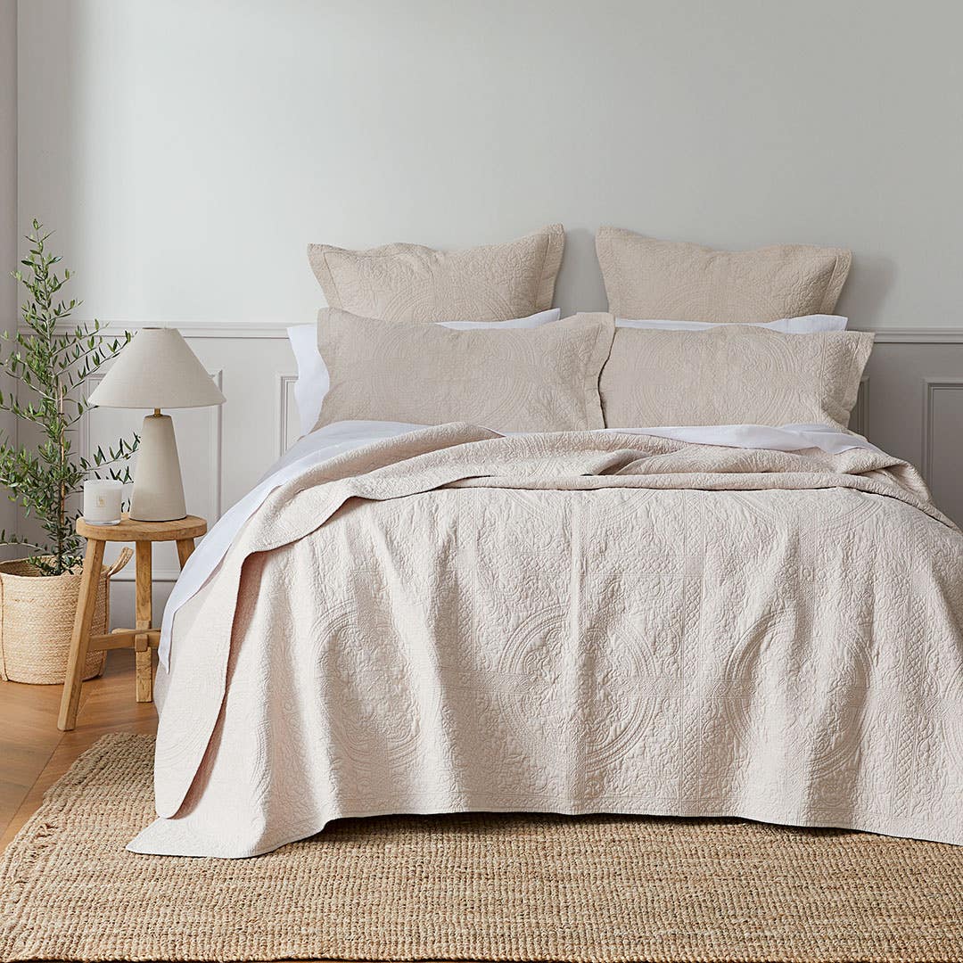 Artemida Bedspread - Stone