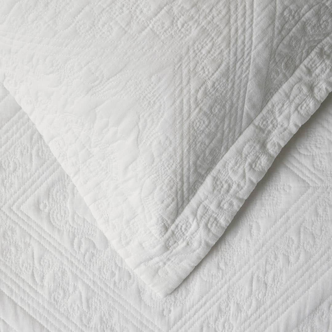 Bianca Quilt Cover - White