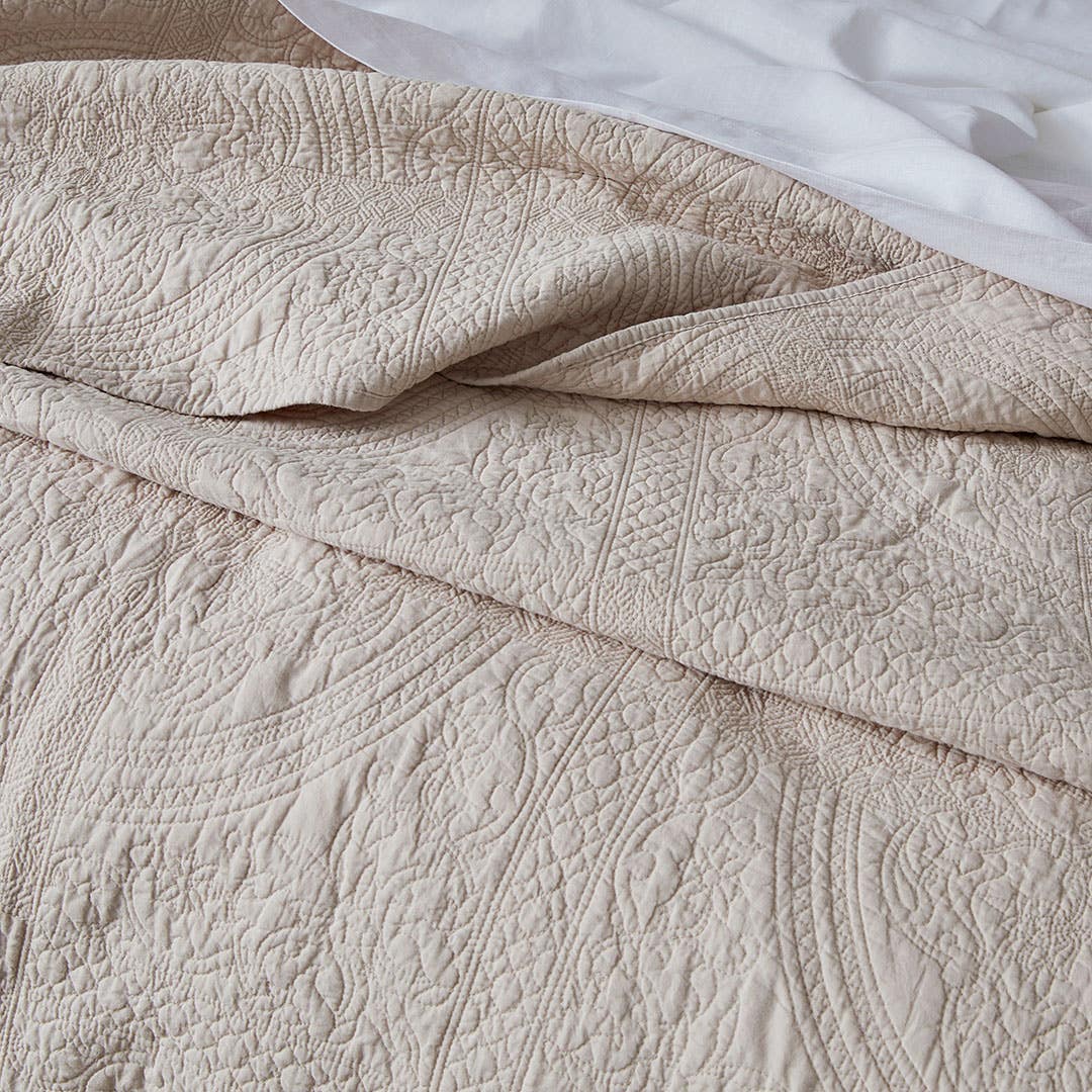 Artemida Bedspread - Stone