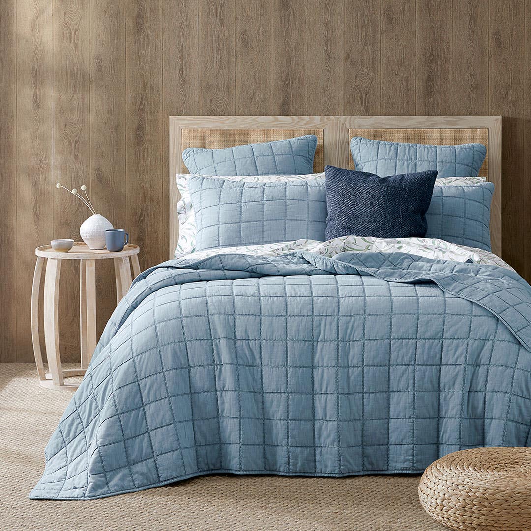 Reid Coverlet - Smoke Blue